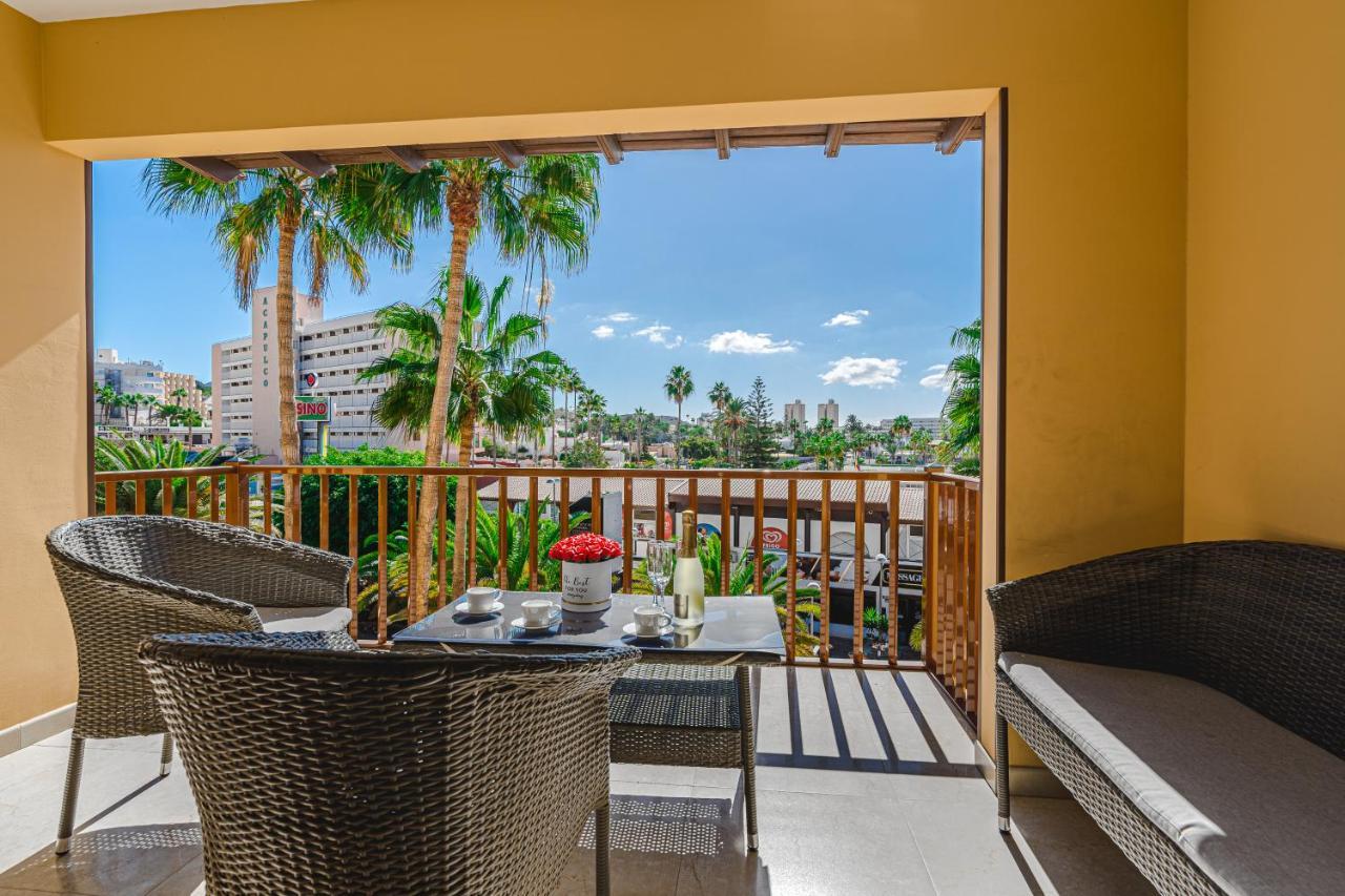Amazing 3 Bedroom Apartment On The First Line Of The Best Las Americas Beach, Air Conditioner And Terrace Ocean View Playa de las Américas Kültér fotó