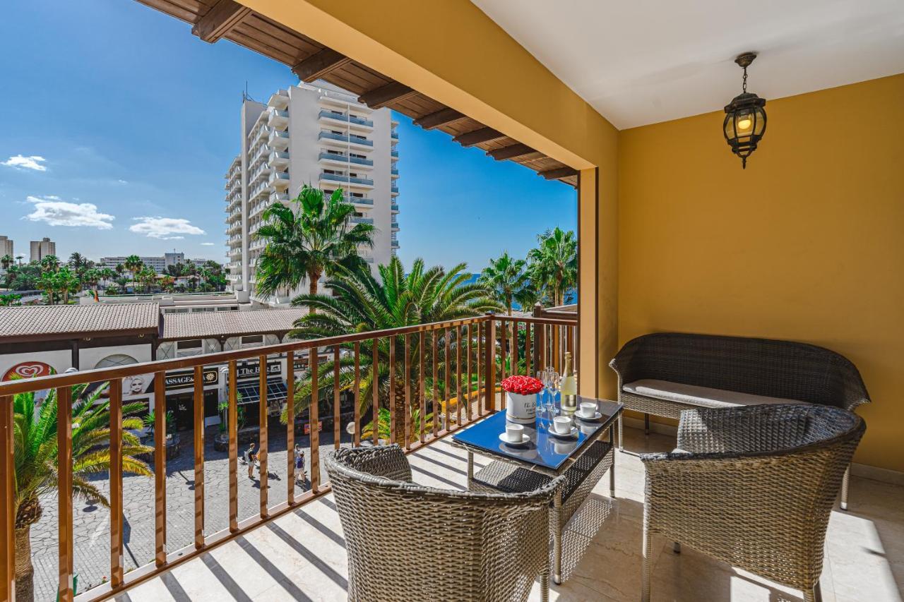 Amazing 3 Bedroom Apartment On The First Line Of The Best Las Americas Beach, Air Conditioner And Terrace Ocean View Playa de las Américas Kültér fotó