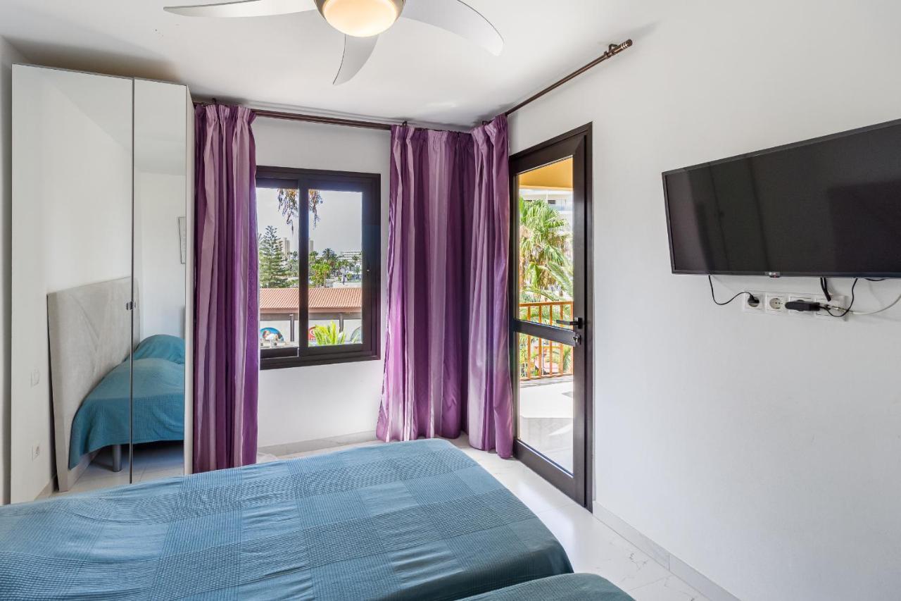 Amazing 3 Bedroom Apartment On The First Line Of The Best Las Americas Beach, Air Conditioner And Terrace Ocean View Playa de las Américas Kültér fotó